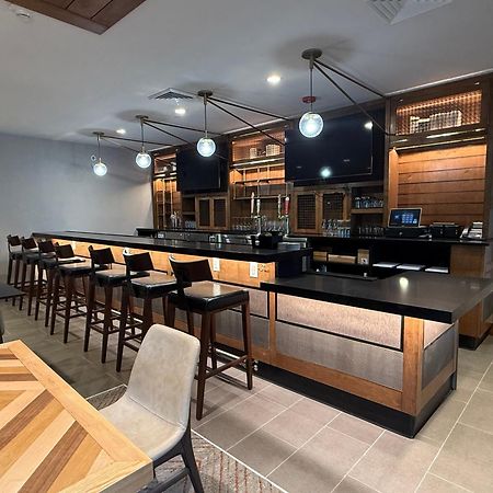 Four Points By Sheraton Bedford Manchester Airport المظهر الخارجي الصورة