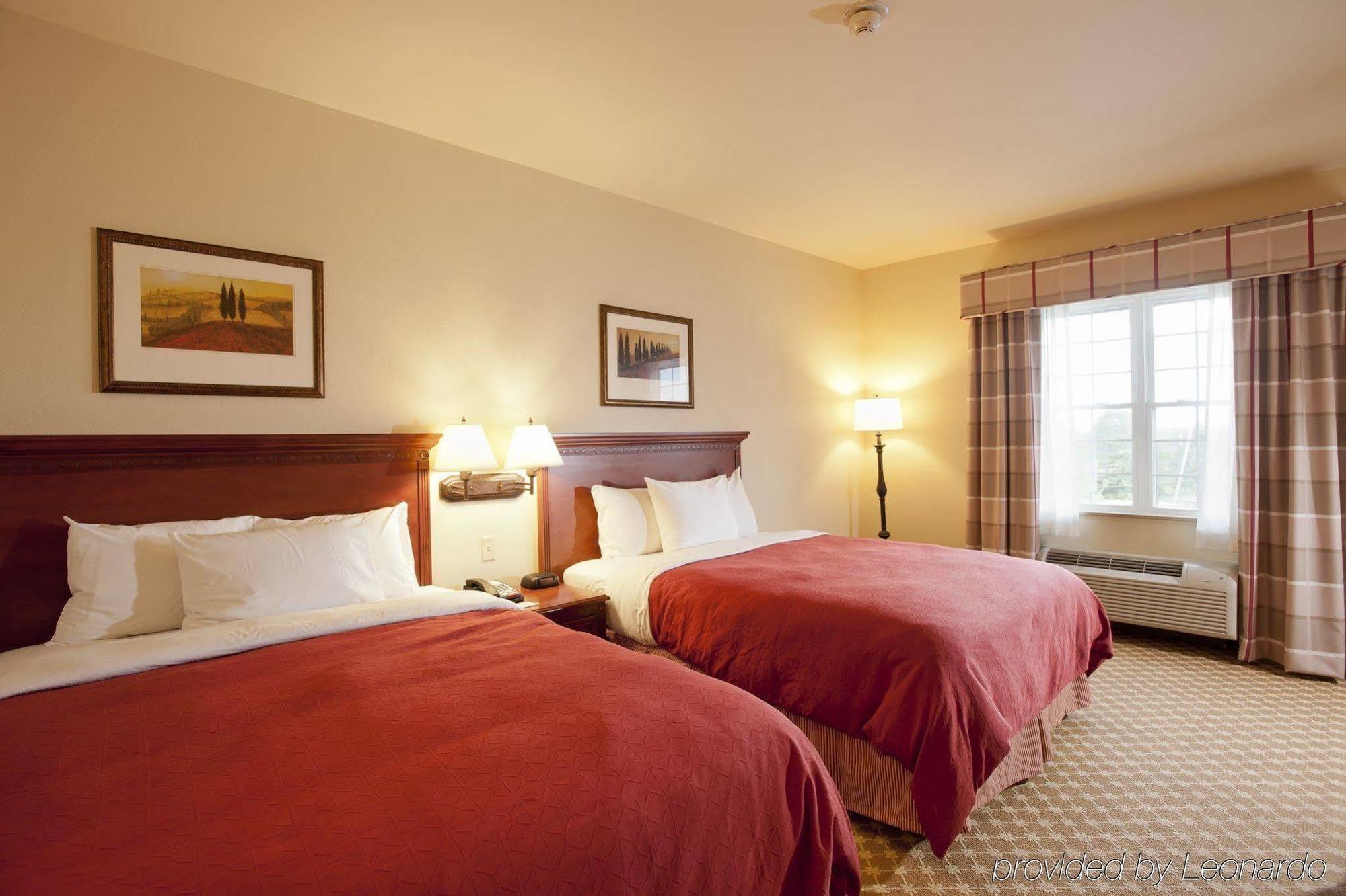 Four Points By Sheraton Bedford Manchester Airport الغرفة الصورة